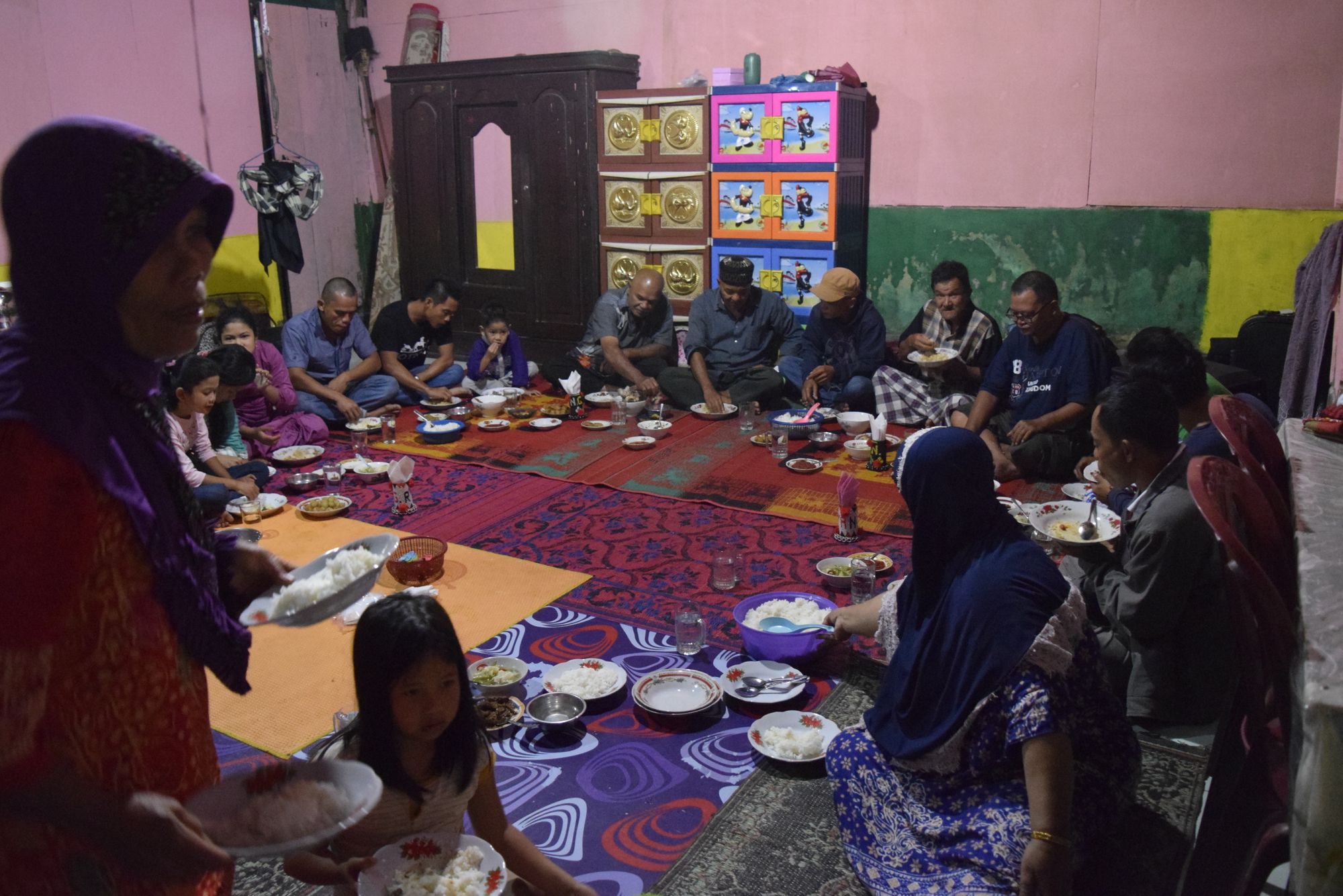 Mangan Fajar dan Makkobar, Tradisi Batak Angkola yang Kurindukan